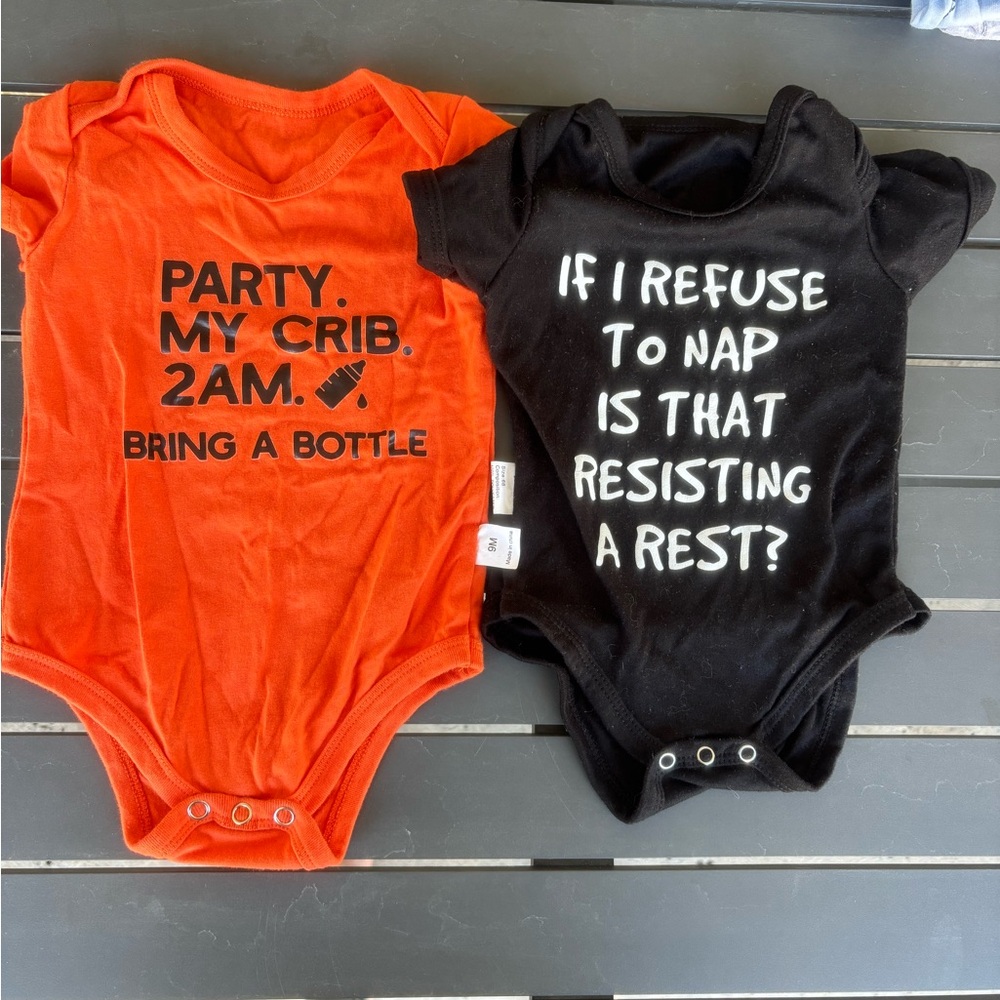 Source Unknown Orange and Black Baby Bodysuit Duo